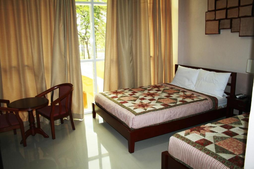 Princess Madison Hotel Анхелес Номер фото